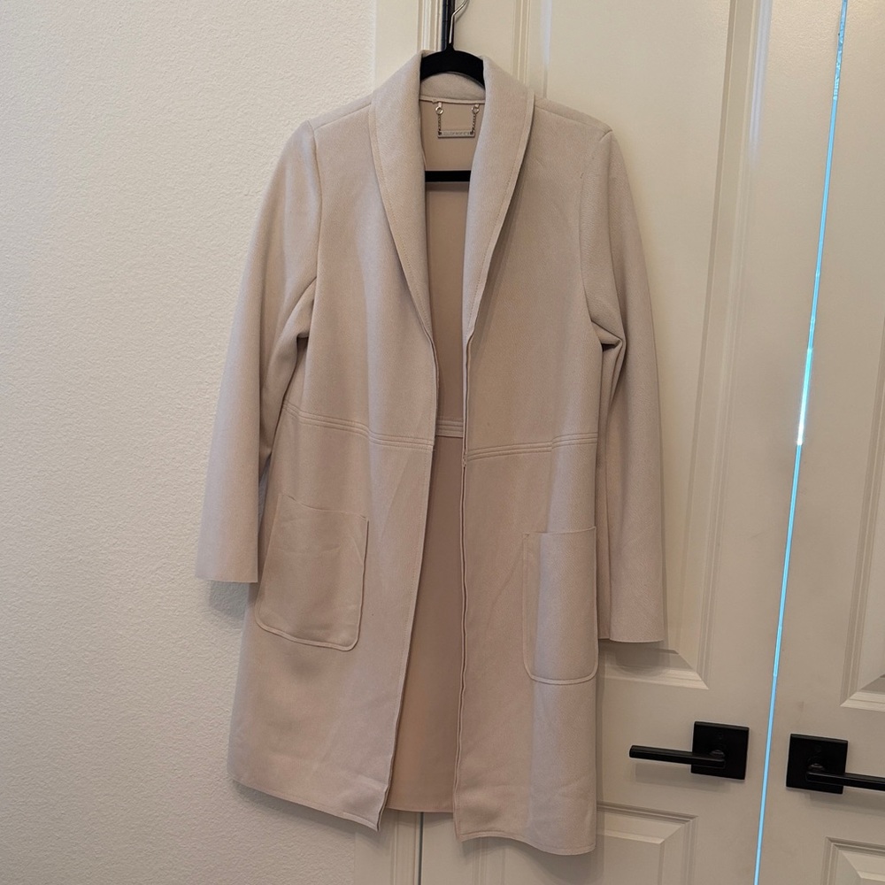 Tahari Soft Beige Trench Coat
